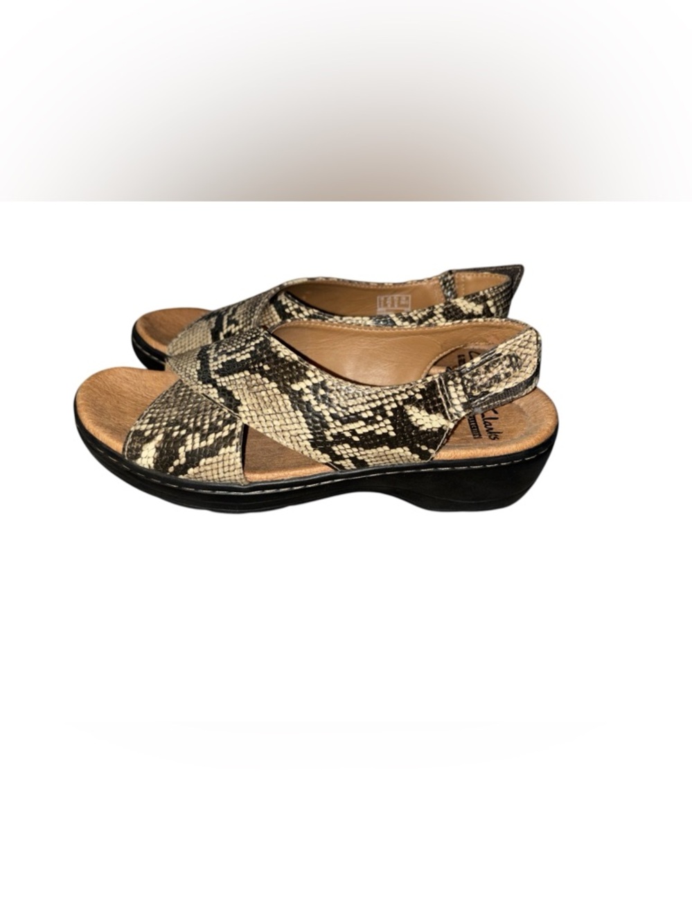 Clarks Hayla Heaven Black Leather Platform Sandal Size 8